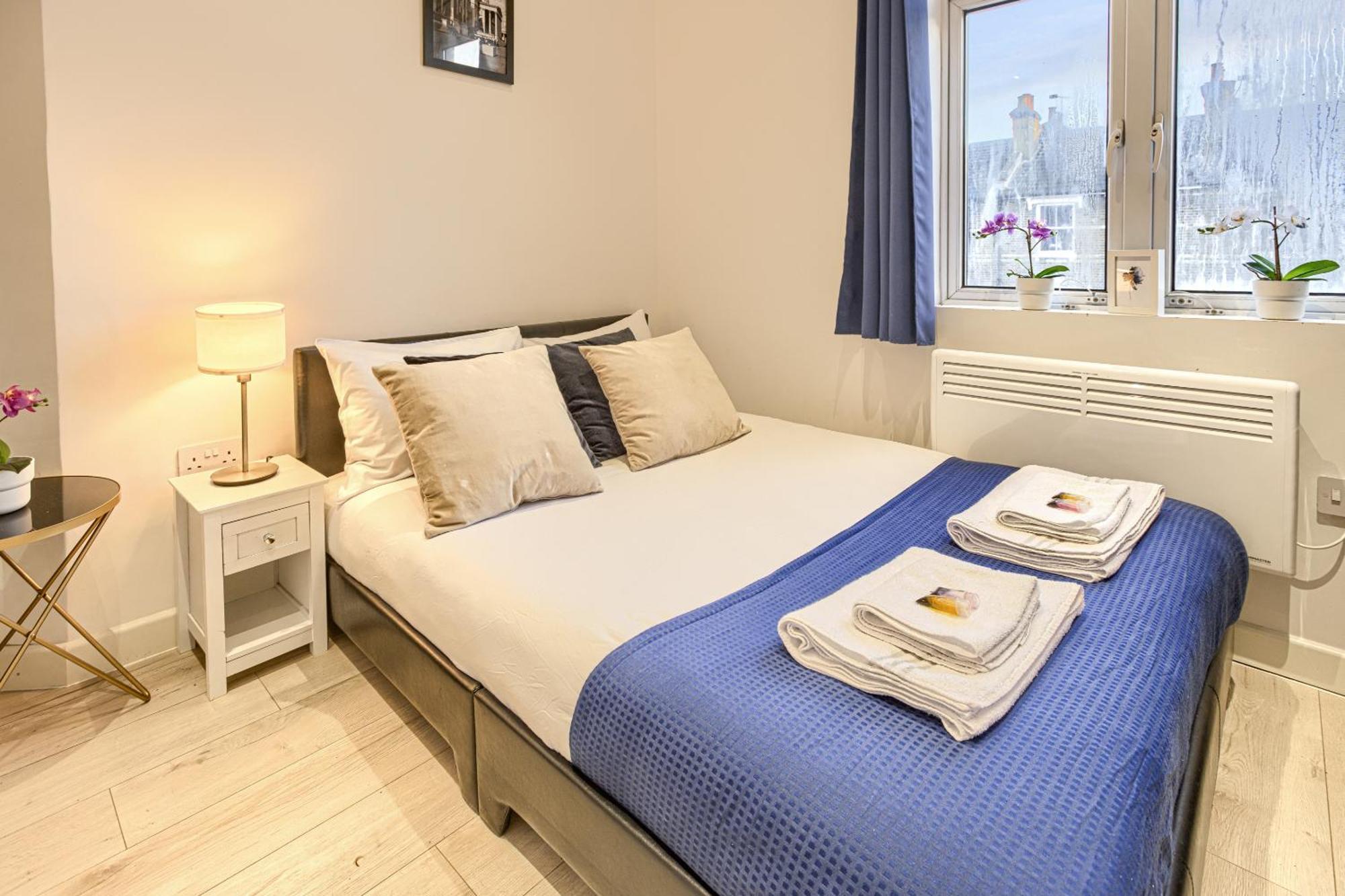 The Finsbury Deluxe Apartments London Szoba fotó