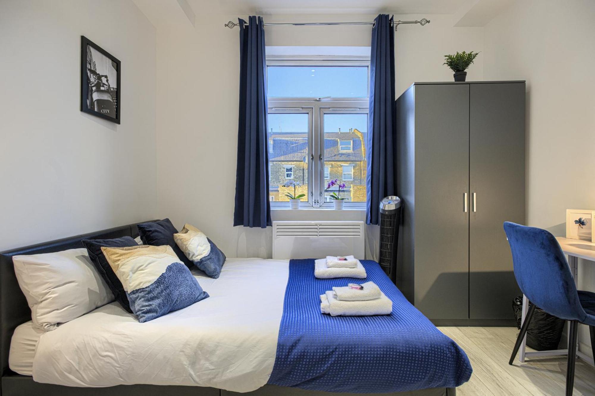 The Finsbury Deluxe Apartments London Szoba fotó