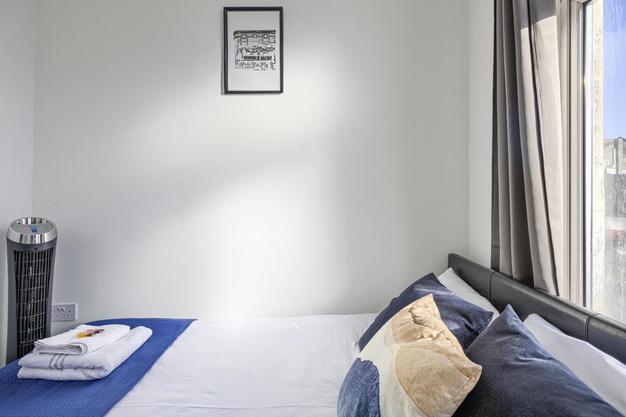The Finsbury Deluxe Apartments London Szoba fotó