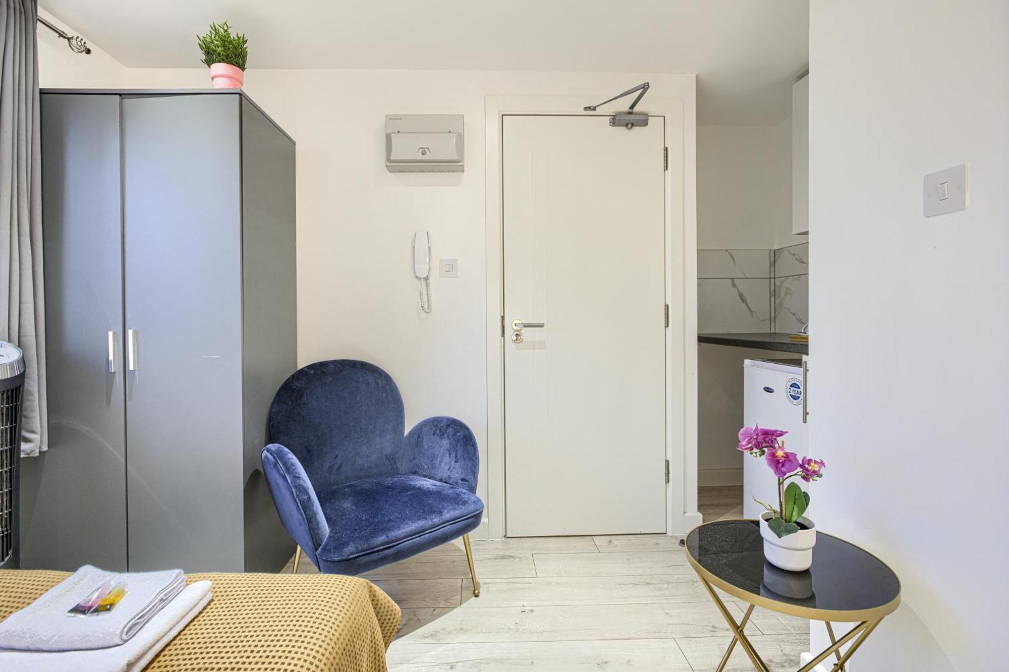 The Finsbury Deluxe Apartments London Szoba fotó