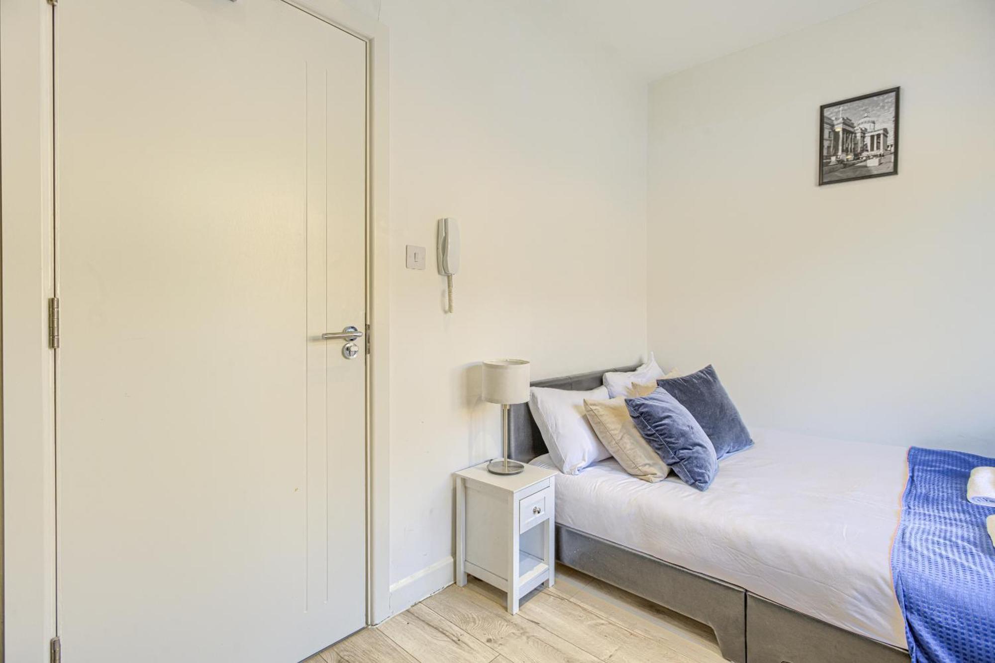 The Finsbury Deluxe Apartments London Szoba fotó